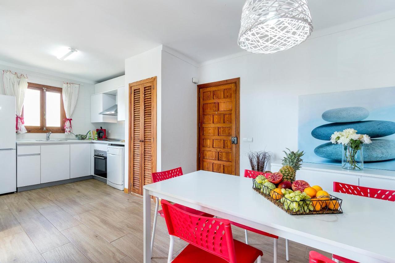 Ponent Apartment